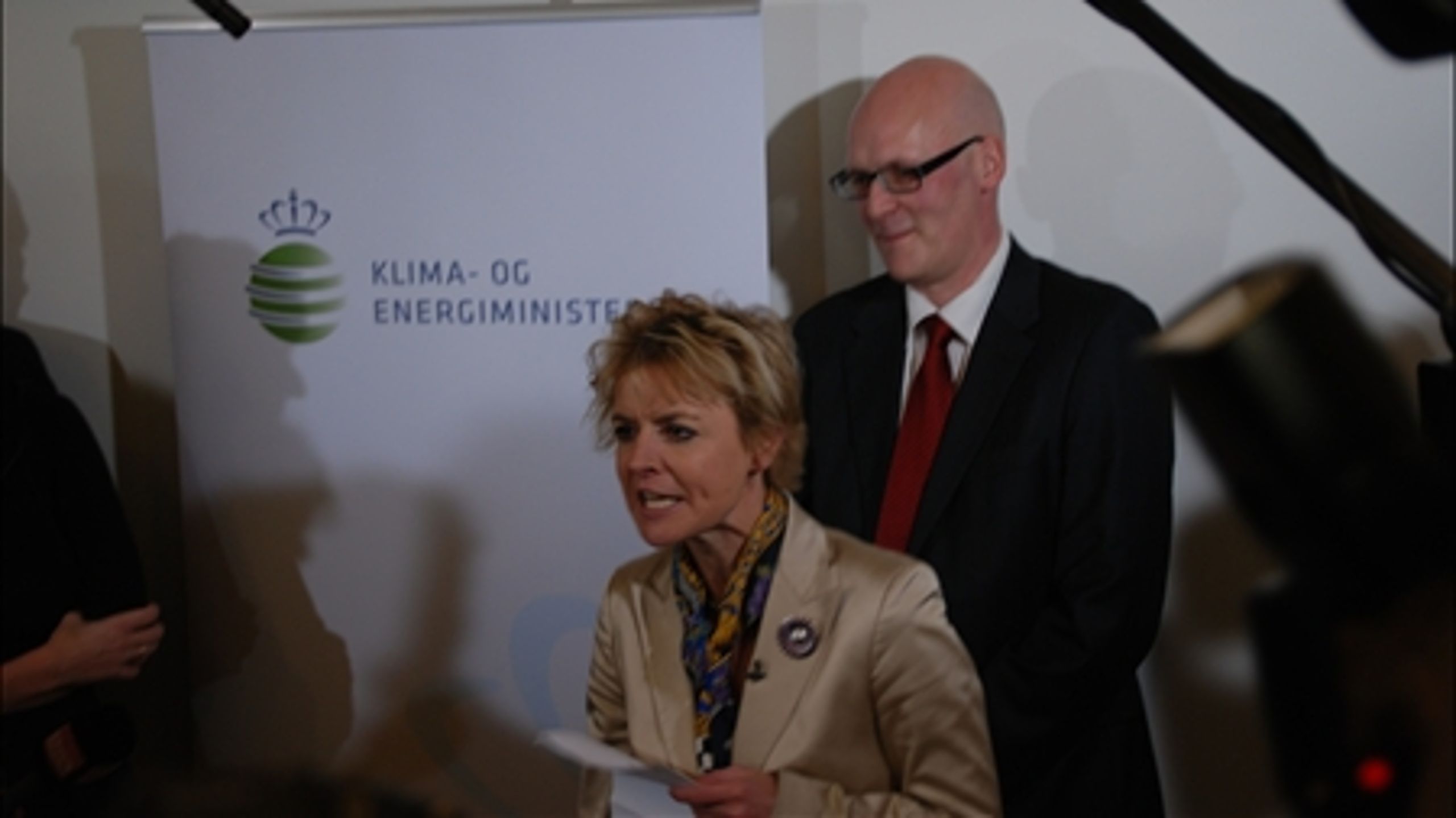 Lykke Friis overtog i g&#229;r Klima- og Energiministeriet fra Connie Hedegaard. 