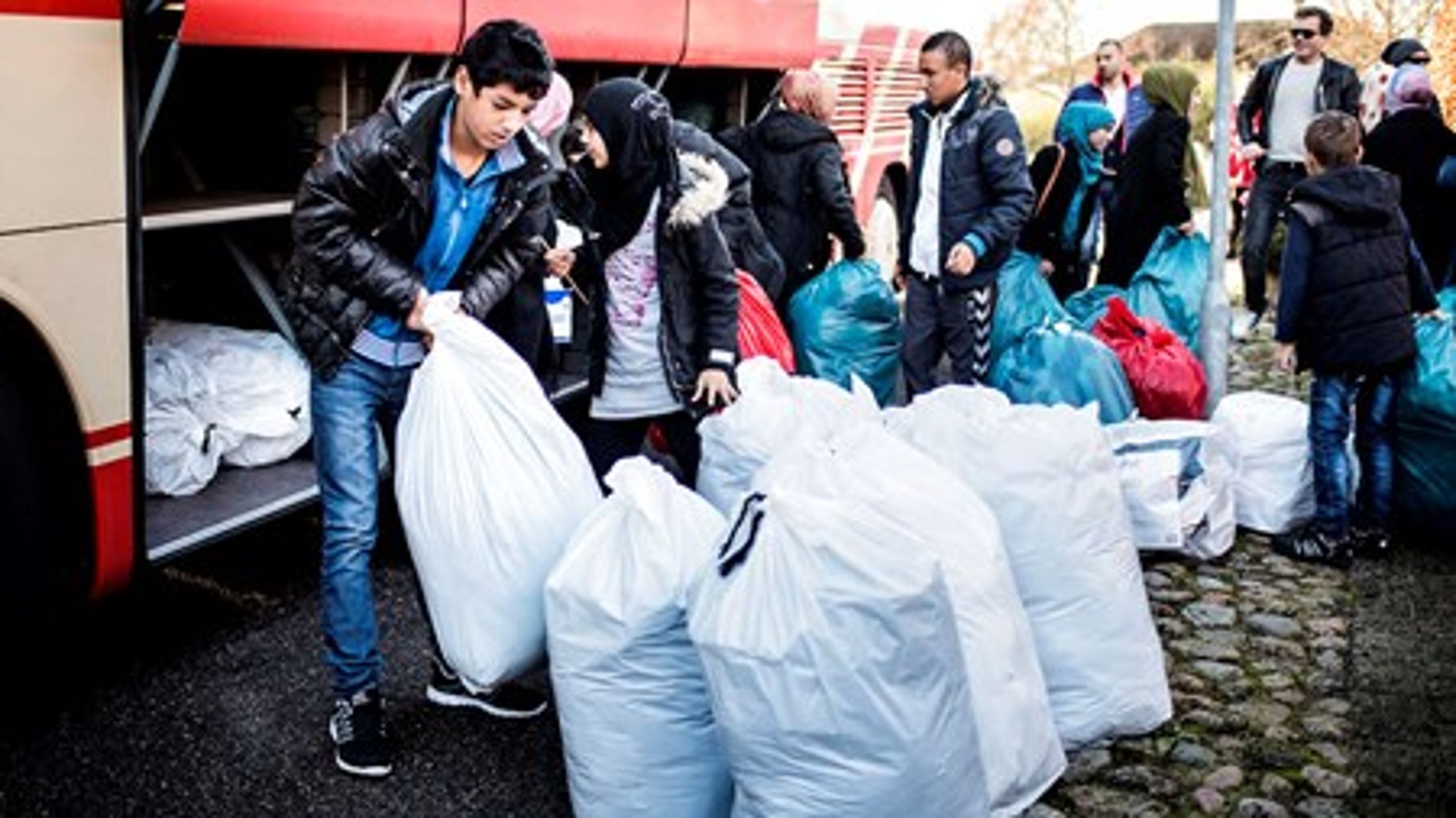 Fredag den 29. januar fik Nyborg Kommune den første henvendelse om, at Udlændingestyrelsen ønskede at oprette et asylcenter på den tidligere institution Strandvænget. Onsdag den 9. december ankom de første asylansøgere til stedet.