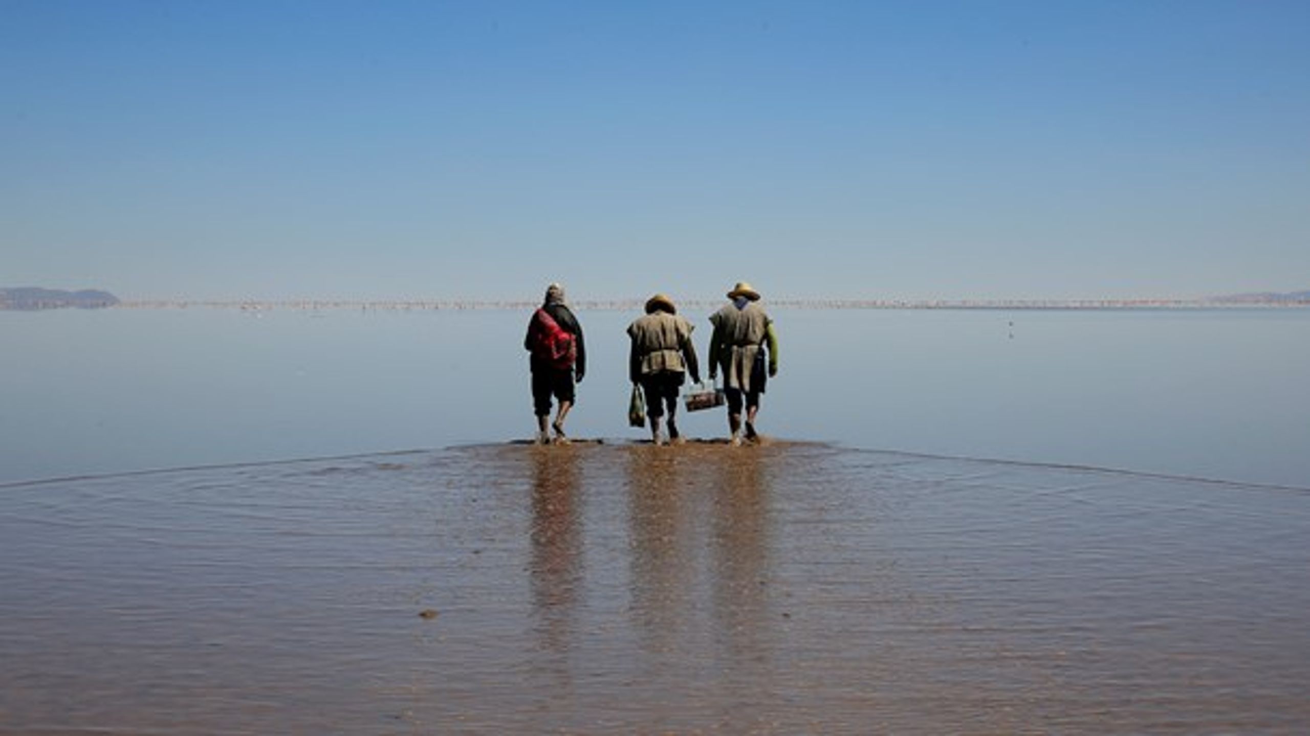 29 fonde har aflagt et løfte om at bekæmpe de klimaforandringer, der blandt andet har bidraget til udtørringen af&nbsp;Poopó Søen i Bolivia.&nbsp;