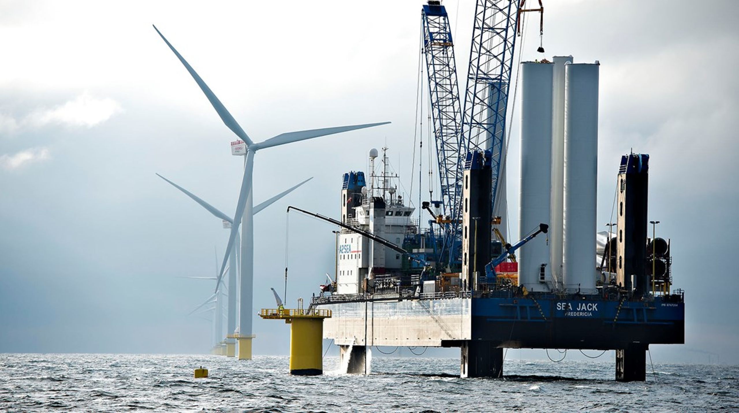 Elafgiften har&nbsp;spøgt som et monster&nbsp;i de politiske kulisser, hver gang det har været på tale at øge borgernes bidrag til og involvering i energi- og klimapolitikken, skriver&nbsp;Ulrik Jørgensen.&nbsp;