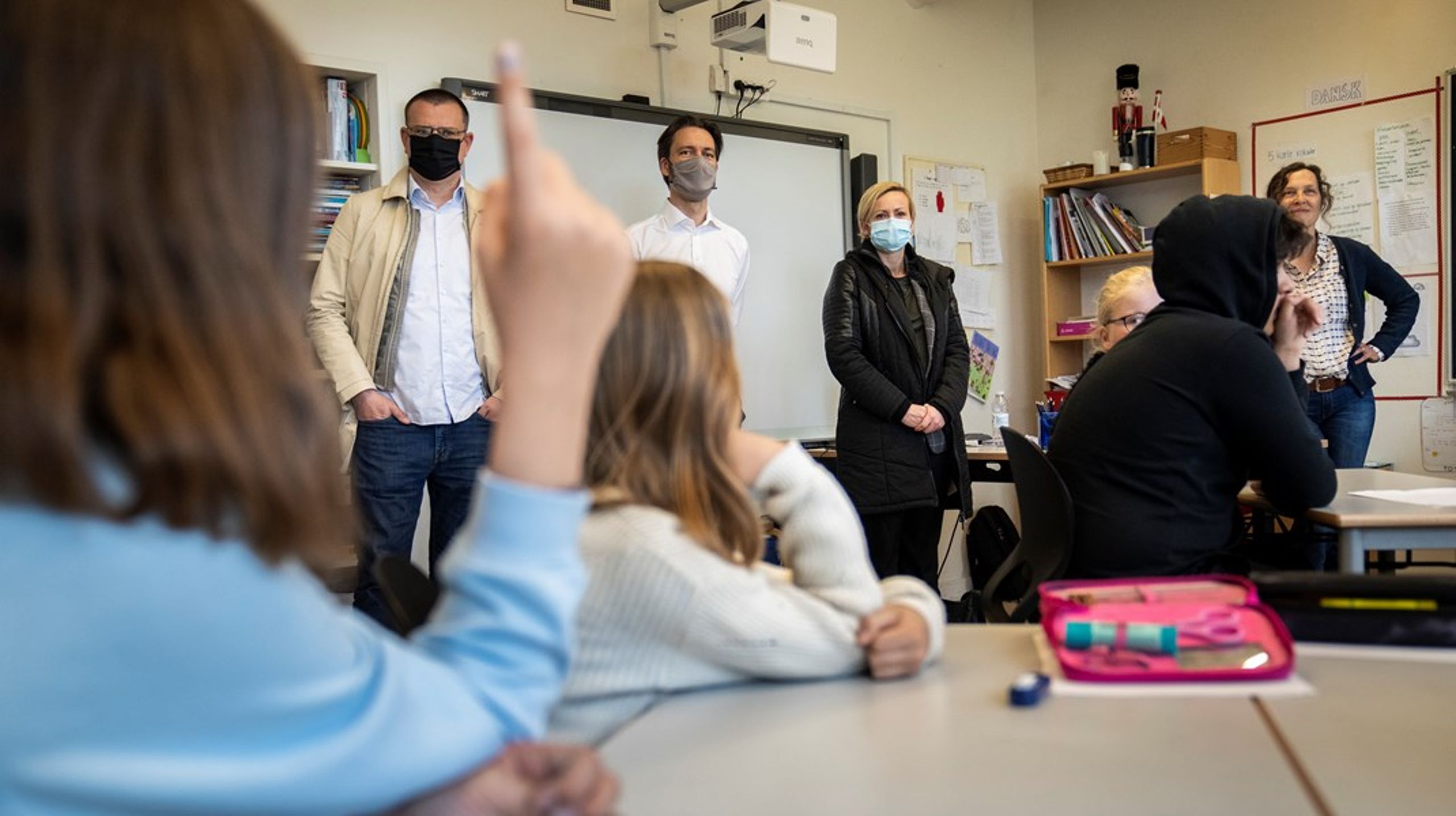 <span>Pernille Rosenkrantz-Theil var sammen med Jens Joel (S) og overborgmester Lars Weiss (S) på Husum Skole torsdag.<br></span>