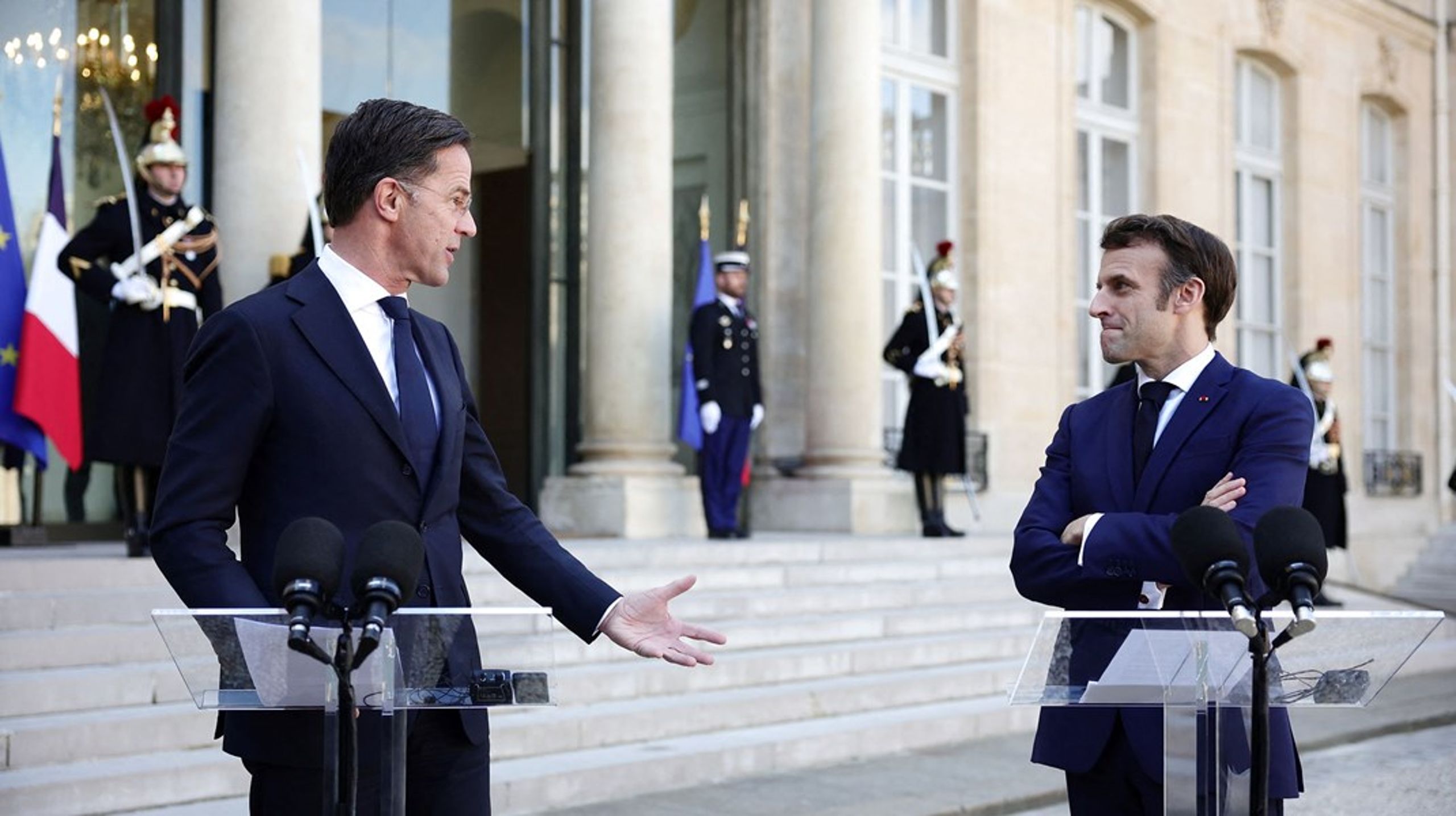 Den hollandske premierminister, Mark Rutte (t.v.) har ladet forstå, at det ikke er alle den franske præsident, Emmanuel&nbsp;Macrons (t.h.) ideer, han er lige vild med.