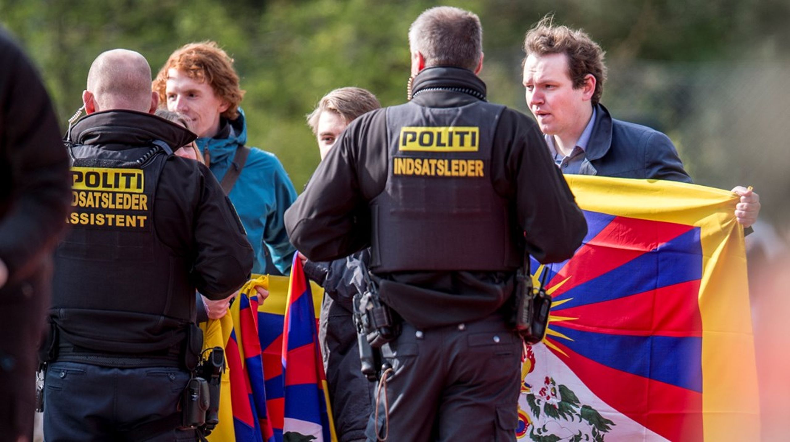 Tibetsagen omhandler den danske ordensmagts håndtering af demonstrationer under det kinesiske statsbesøg i Danmark i 2012. Her ses folk med Tibets flag ved pandaanlæggets åbning i ZOO.