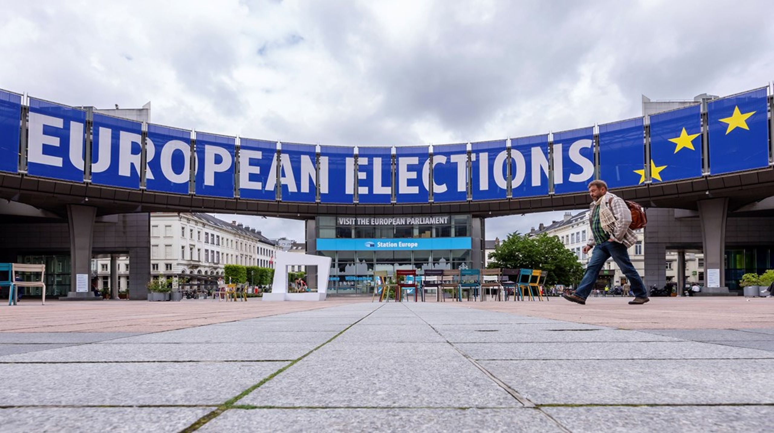 Grundet de danske valgregler er den reelle spærregrænser i Danmark ved EP24 en af de laveste i 25 år. Det kan skabe rekordmange danske partier i Europa-Parlamentet – og en uhyggeligt spændende valgaften, skriver Roger Buch.