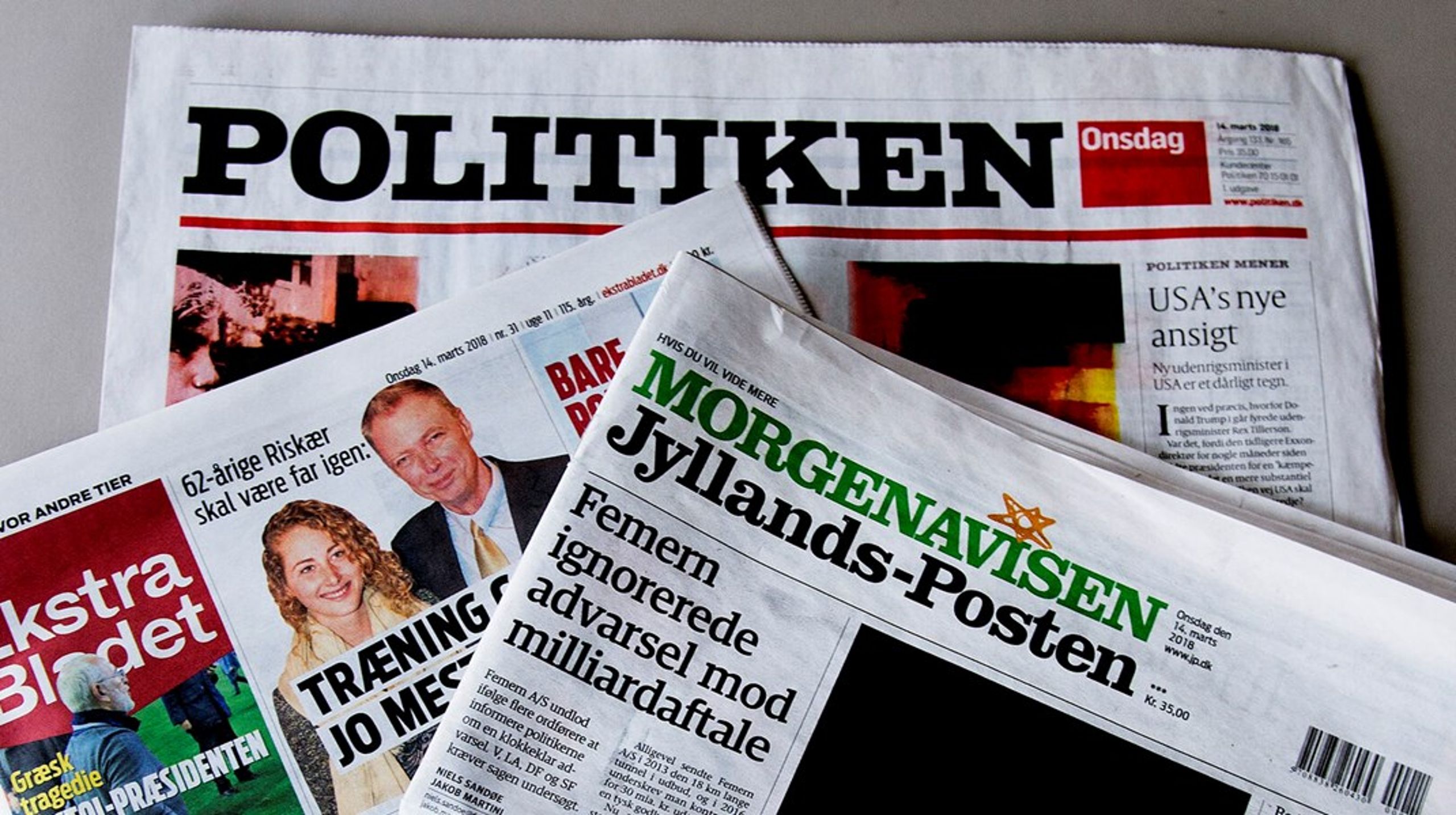 Politiken mister forsideredaktør til Jyllands-Posten.