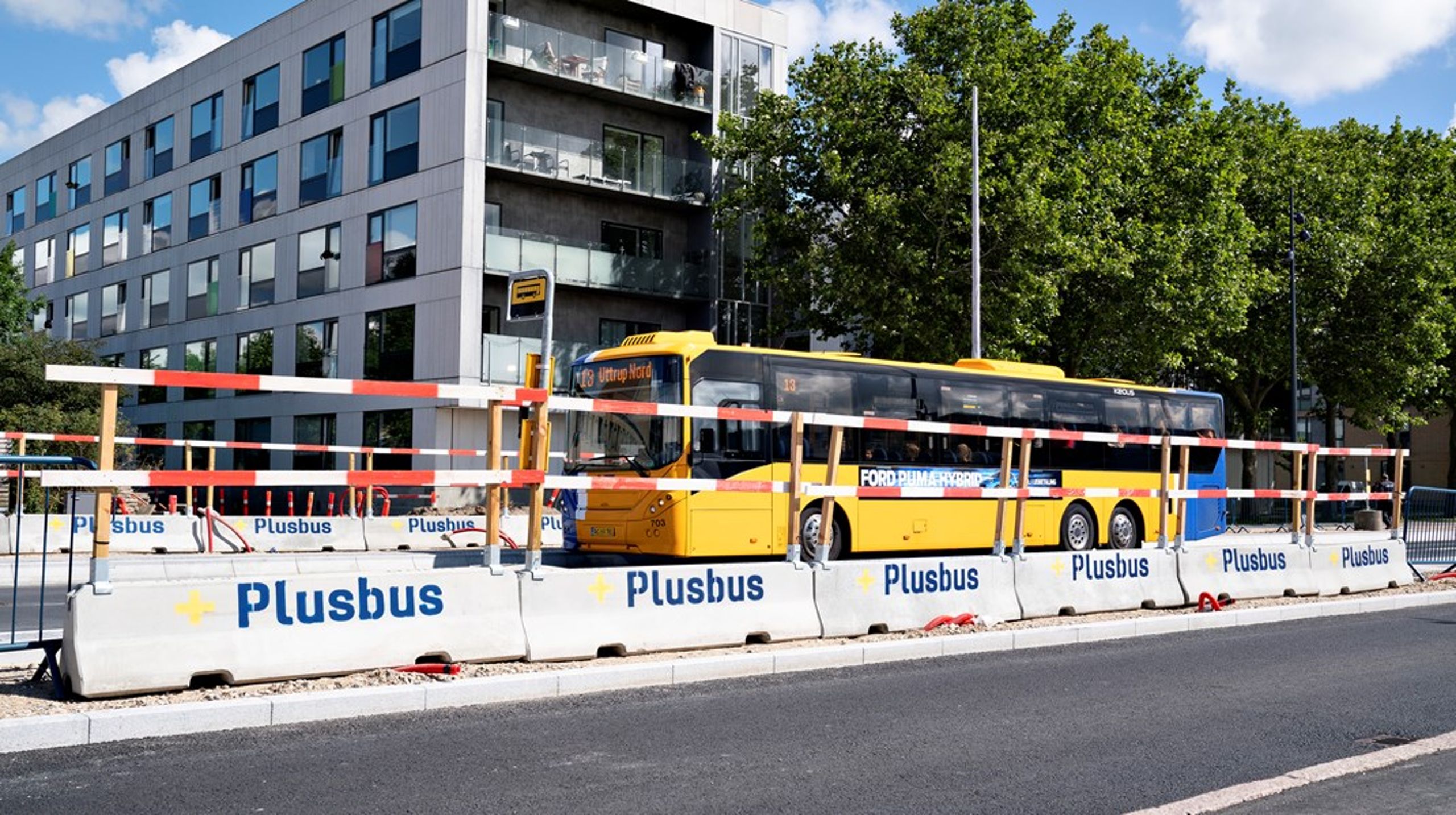 Hvis vi vil etablere en direkte linje fra Danmark til et bestemt sted i Europa, kan vi gøre det allerede i morgen med bussen. Derfor er der store gevinster ved at satse mere på bustransport på EU-plan, skriver Jens Hvid Bang.