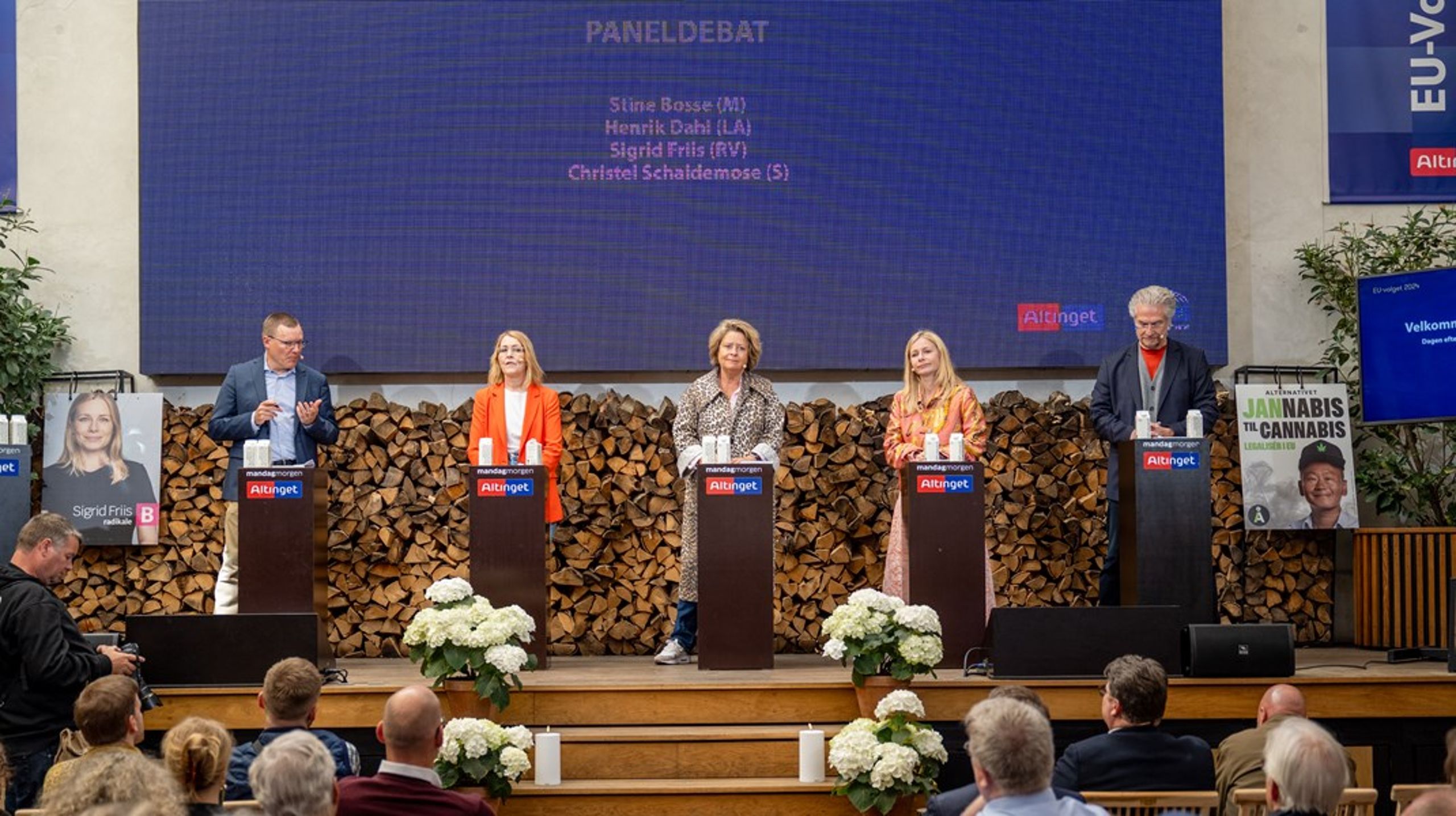 Altinget holdt mandag morgen paneldebat med mange af partiernes spidskandidater. På billedet ses Christel Schaldemose (S), Stine Bosse (M), Sigrid Friis (R) og Henrik Dahl (LA).