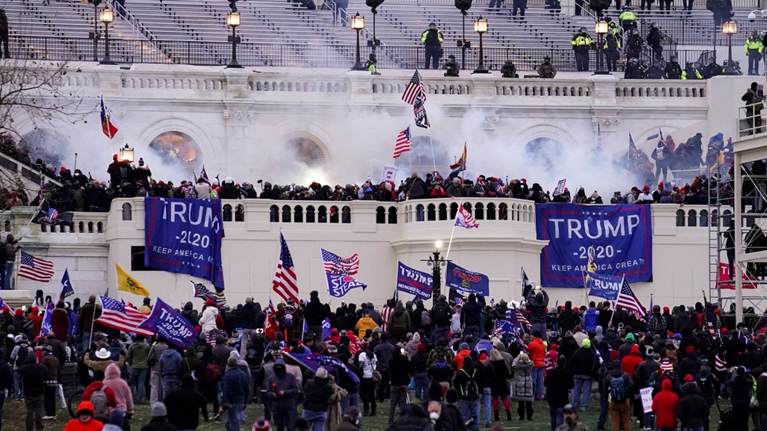 Voldelige demonstranter stormer Kongressen&nbsp;onsdag den 6. januar 2021 i Washington