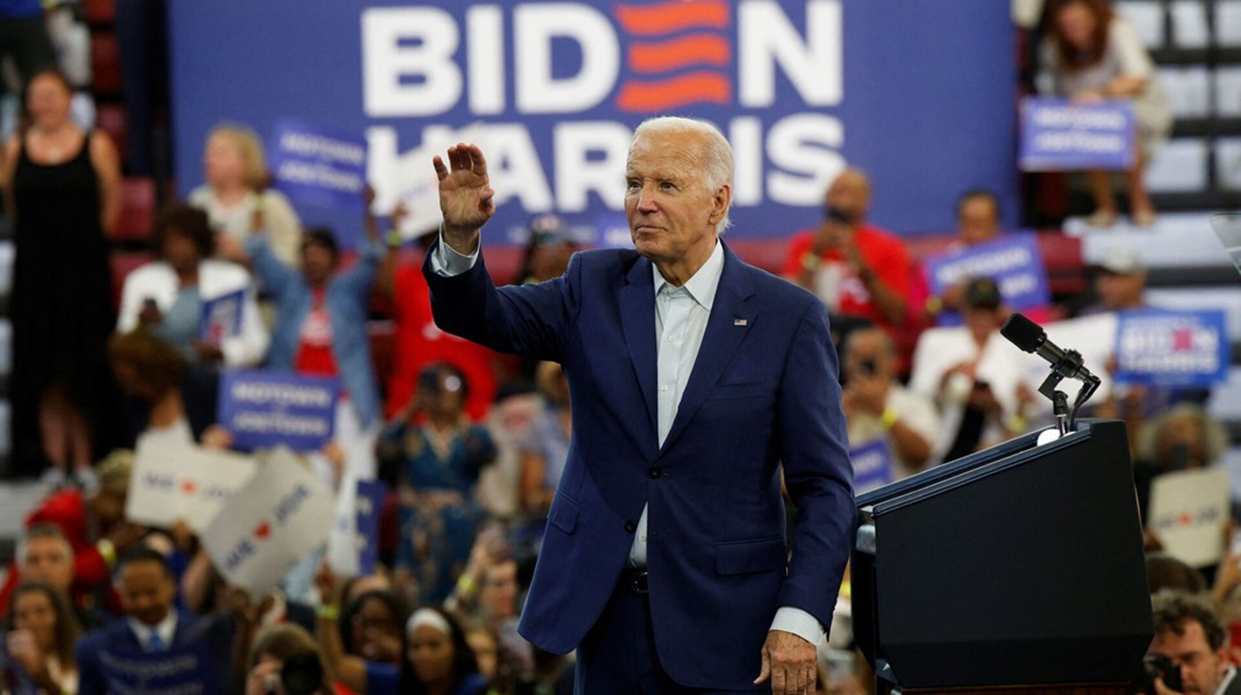 Joe Biden har trukket sig ud af kampen om at blive USA's næste præsident. Det skete 21. juli efter flere af Bidens partifæller havde opfordret ham til netop at trække sig.&nbsp;<br><br>