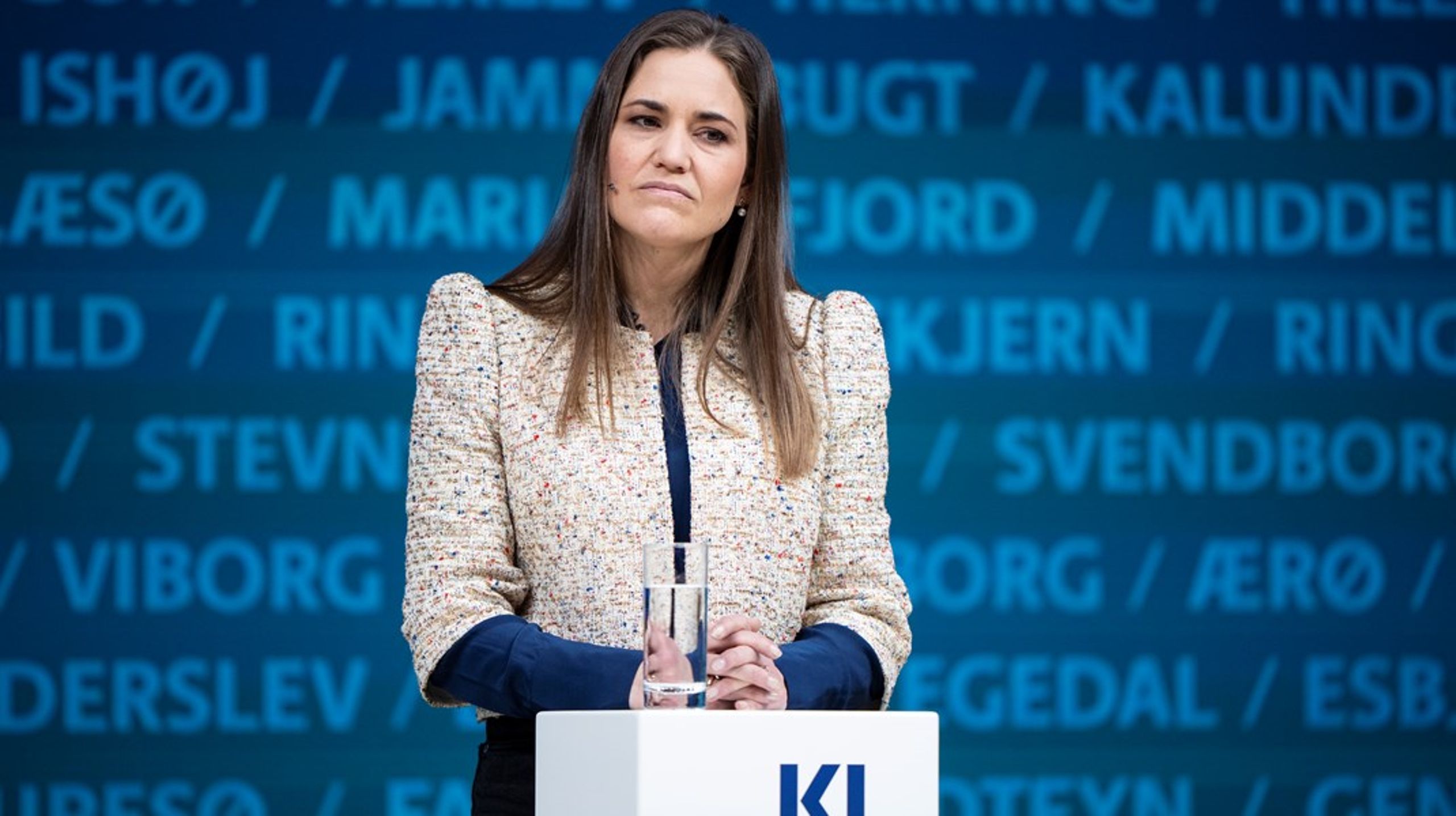 "Det er ikke redegørelserne, der er noget galt
med. Det er i langt højere grad anvendelsen, som i høj grad bærer præg af den
manglende prioritering," skriver indlæggets afsendere.