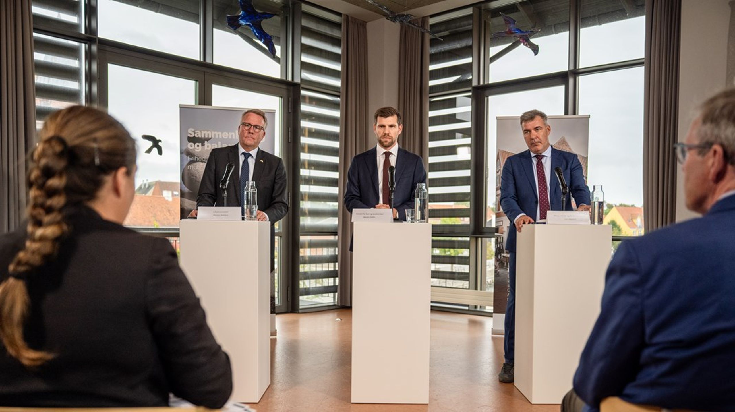 Ledt an af minister for byer og landdistrikter, Morten Dahlin (V), præsenterede regeringen i august deres udspil for landdistrikterne. Ifølge Egon Noe er det&nbsp;svært at få øje på en reel visionær politik, der har potentiale til at skabe forandring i lokalsamfundene.