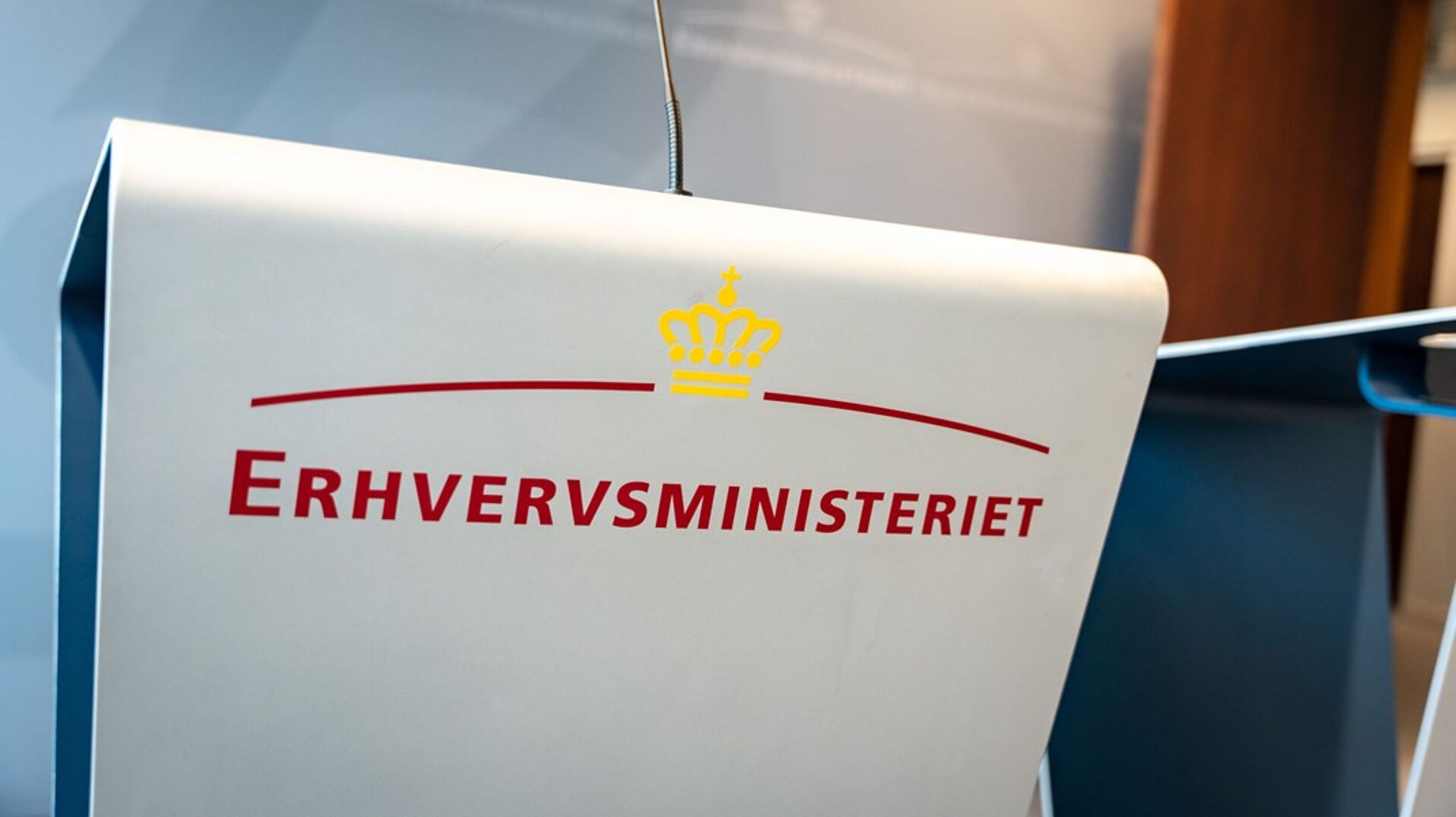 Finansminister Nicolai Wammen (S) lægger op til at spare i Erhvervsministeriet ved en "effektivisering af&nbsp;hvidvasktilsynet,&nbsp; herunder afskaffelse af kvantitativt mål om inspektioner".