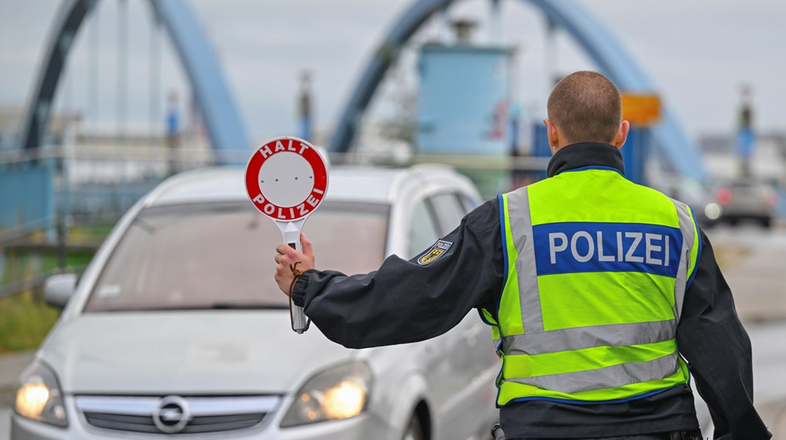 Tyskland deler grænse med ni andre europæiske lande, heriblandt Danmark. Alle&nbsp;rammes&nbsp;af den nye grænsekontrol.