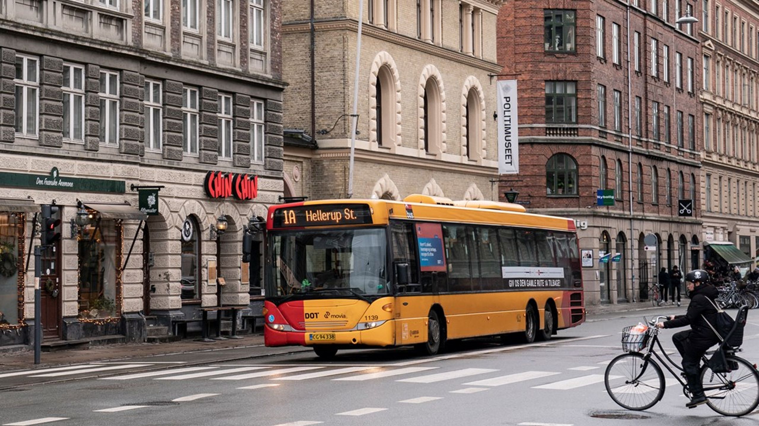 Regeringen vil afvente anbefalingerne fra ekspertudvalget for kollektiv mobilitet, inden den foreslår en ny organisering af busser og tog.&nbsp;