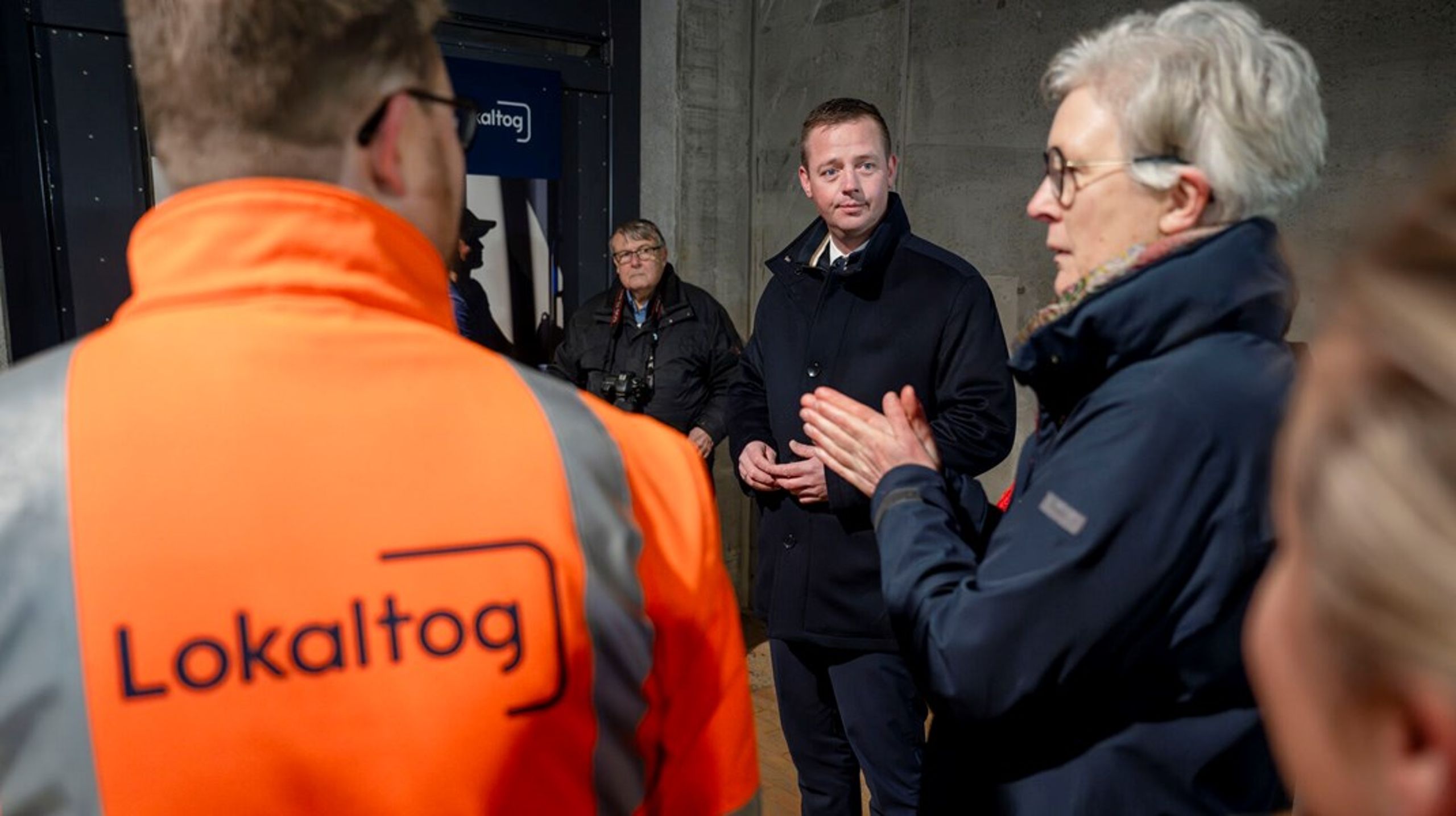 KKR Sjælland og Trafikselskabet Movia forslog&nbsp;sidste efterår transportministeren, at der fra statslig side blev startet et storskalaforsøg med samkørsel i Danmark.&nbsp;Nu er der gået snart et år, forsøgene er ikke i gang, skriver&nbsp;Kirsten Jensen, Mikael Smed og Pernille Beckmann.