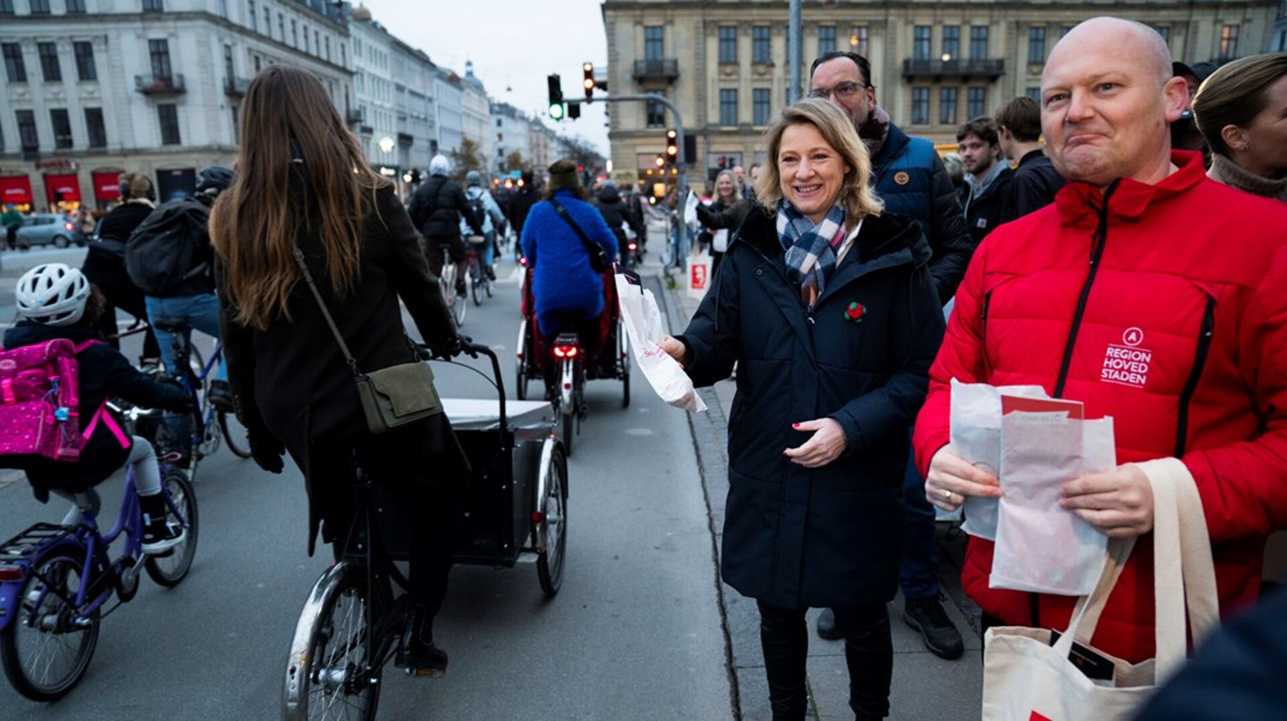 En central opgave for en ny Region Østdanmark skal være at flytte ressourcer fra hovedstadsområdet og længere ud på Sjælland. Men flertallet blandt de ansvarlige politikere kan meget vel lande hos politikere fra Storkøbenhavn og nærmeste omegn, viser Altingets kortlægning.<br>