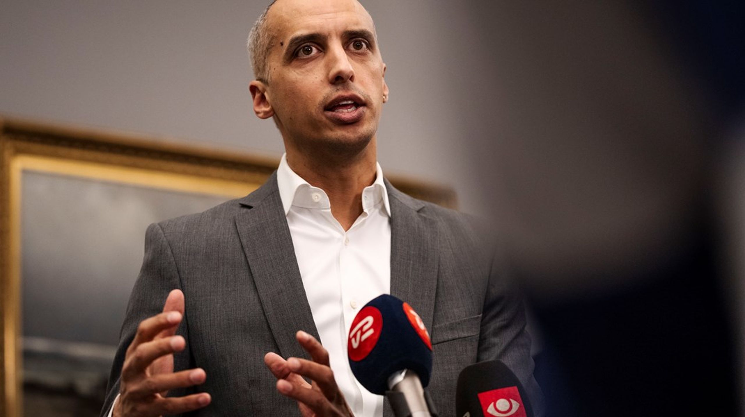 Undervisningsminister Mattias Tesfaye (S) lægger an til at præsentere en reform af ungdomsuddannelserne i ugen op til efterårsferien, ifølge Altingets oplysninger.