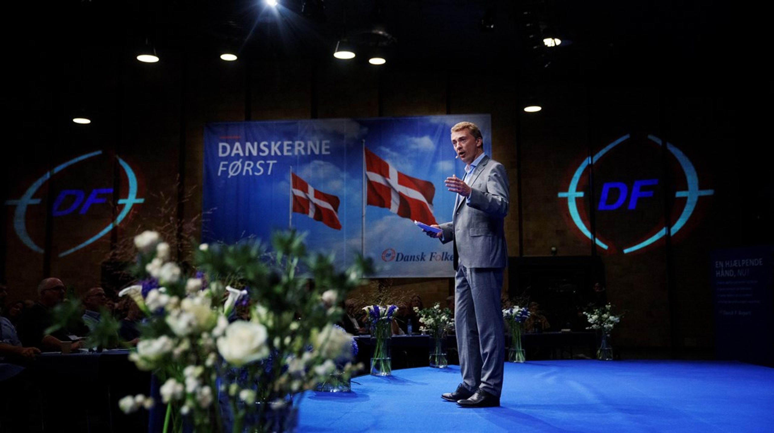 Det har været, og er, op ad bakke for formand Messerschmidt og hans parti, når de samles til årsmødet i weekenden, skriver Søren Søndergaard.<br>