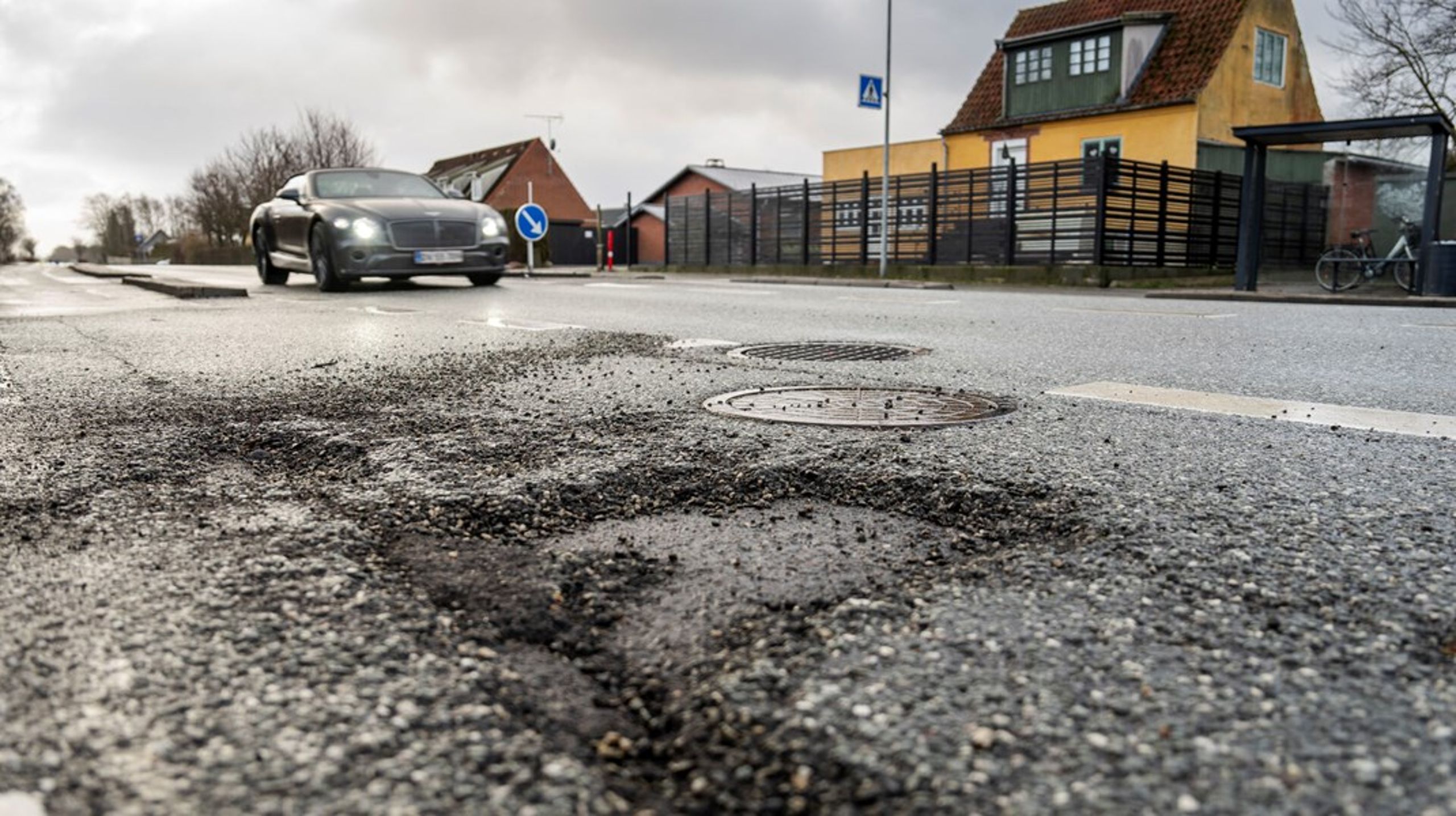 Med DTU’s forskning har vi solid dokumentation for, at der er store gevinster at hente i bedre vedligehold af veje og cykelstier, skriver Jakob Svane.