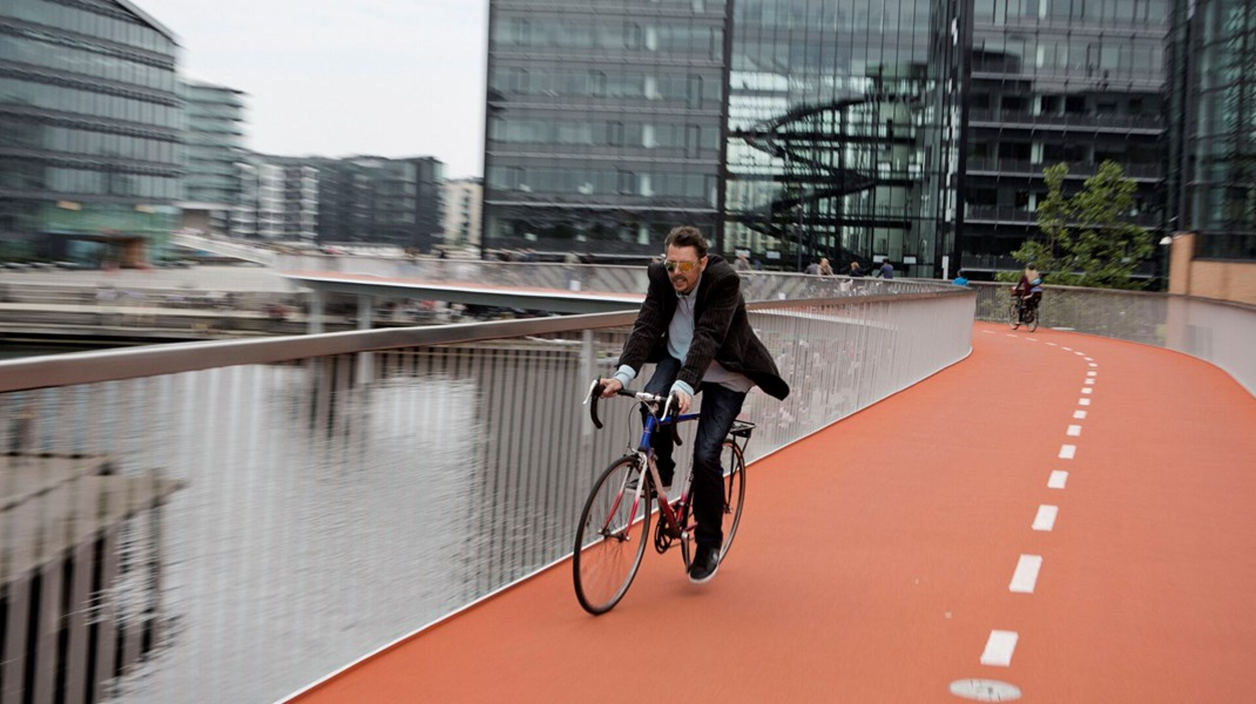 Da der ikke peges på nogle andre instanser til at påtage sig ansvaret, vil det også efterlade tværkommunal cykelplanlægning uden regional eller national aktør og støtte, skriver Kenneth Øhrberg.