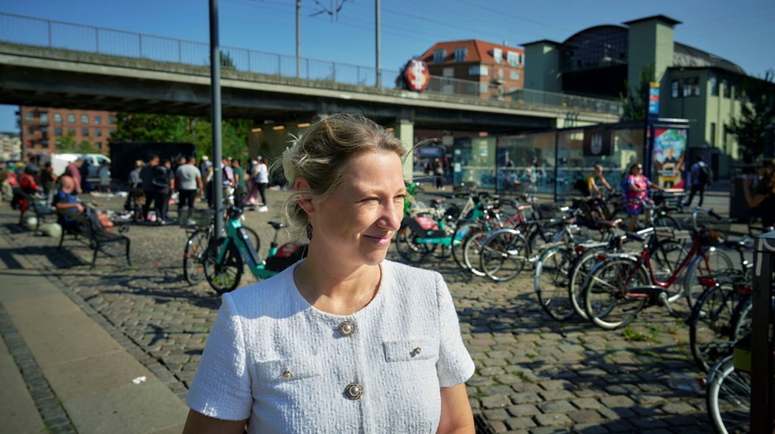 Det stadig dyrere boligmarked gør byen ulige. De vellønnede har adgang overalt, mens de fattigste presses sammen i bestemte boligområder, skriver Mikkel Warming.