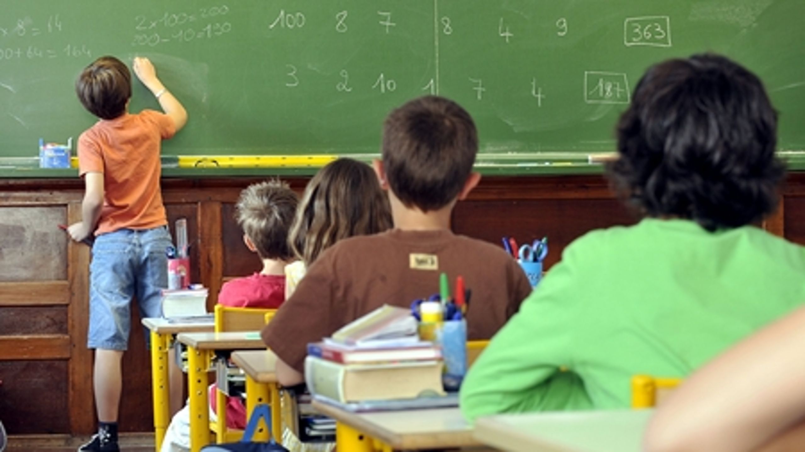 SF's bagland er ikke enige i, om partiet skal n&#230;rme sig folkeskoleforliget eller ej.