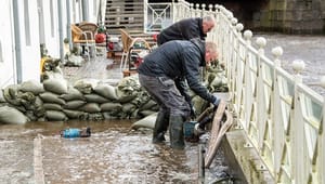Venstre kræver minister på banen efter massive oversvømmelser