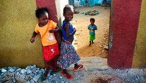 Plan Børnefonden: Verdens ledere svigter pigers adgang til uddannelse
