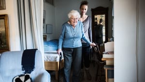 Evaluering: Frihedsforsøg på ældreområdet gav mere end hver anden ældre færre hjemmebesøg