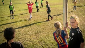 DBU slår rekord: Aldrig har så mange danskere gået til fodbold
