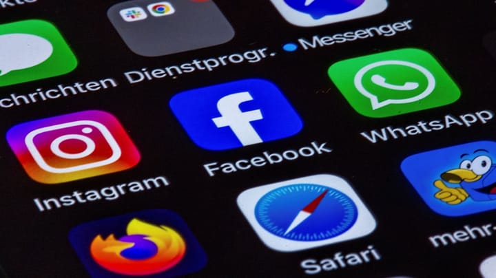 EU-Kommissionen: Facebook bryder nye konkurrenceregler