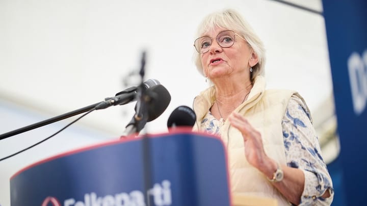 Dagens overblik: Pia Kjærsgaard retter kritik af Moderaterne efter forslag om folkepension