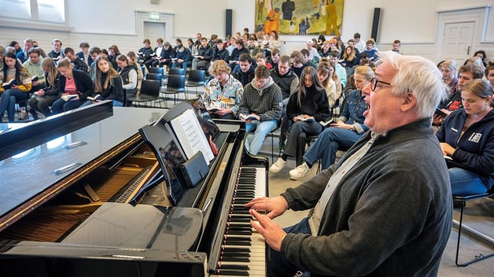 Millioner skal sikre flere udsatte unge plads på højskole: ”Mange får et stærkere ståsted i livet” 